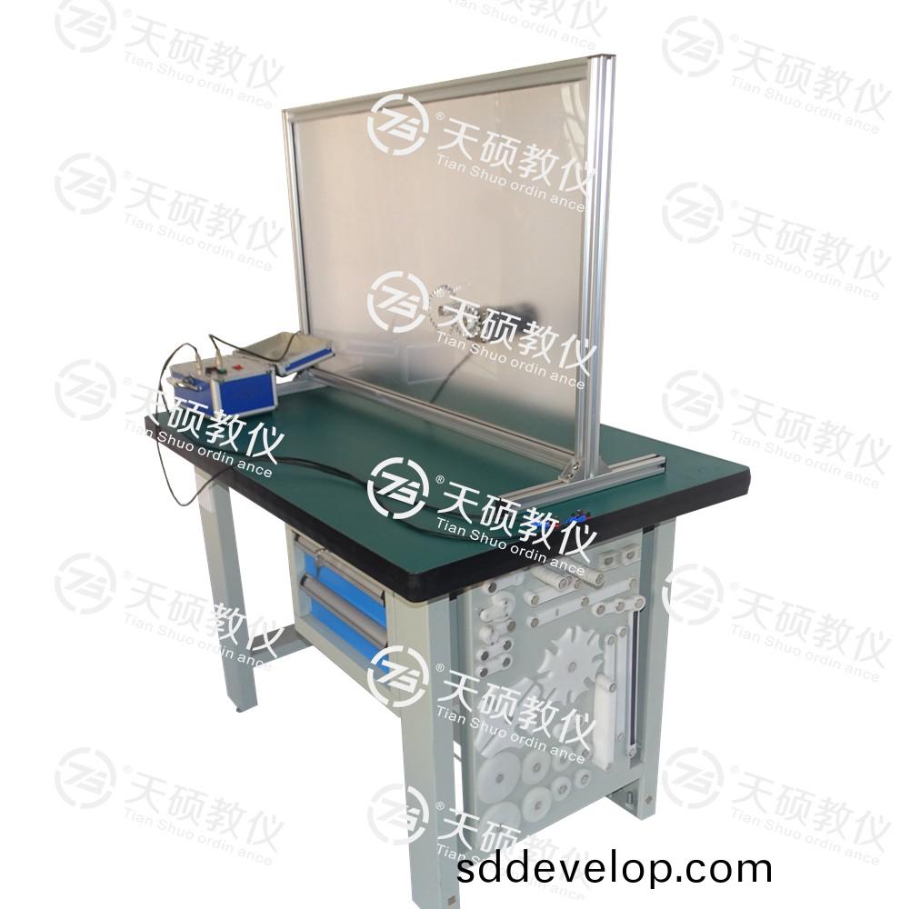 7.TSMECX-4型 新型平(ping)麵(mian)機(ji)構創意組郃(he)搭接試(shi)驗(yan)檯(tai).jpg