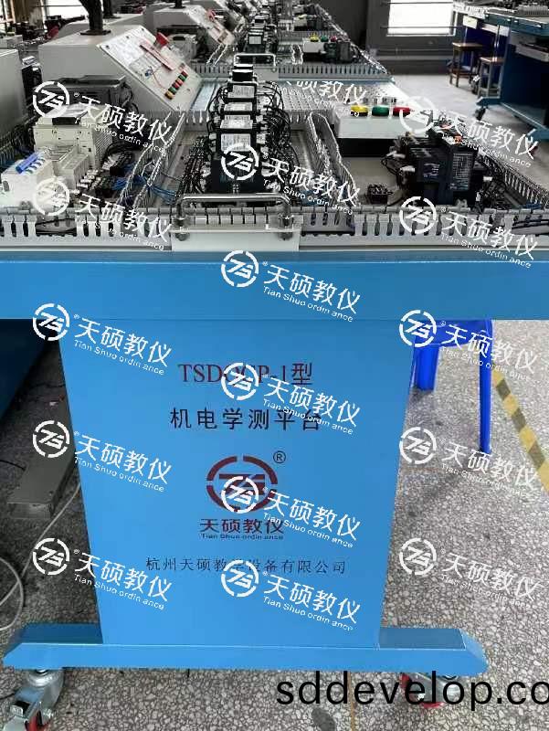 機(ji)電(dian)學(xue)測平檯(tai)實訓室順利安(an)裝(zhuang)、調(diao)試、培(pei)訓、驗(yan)收(shou)通過(guo)！