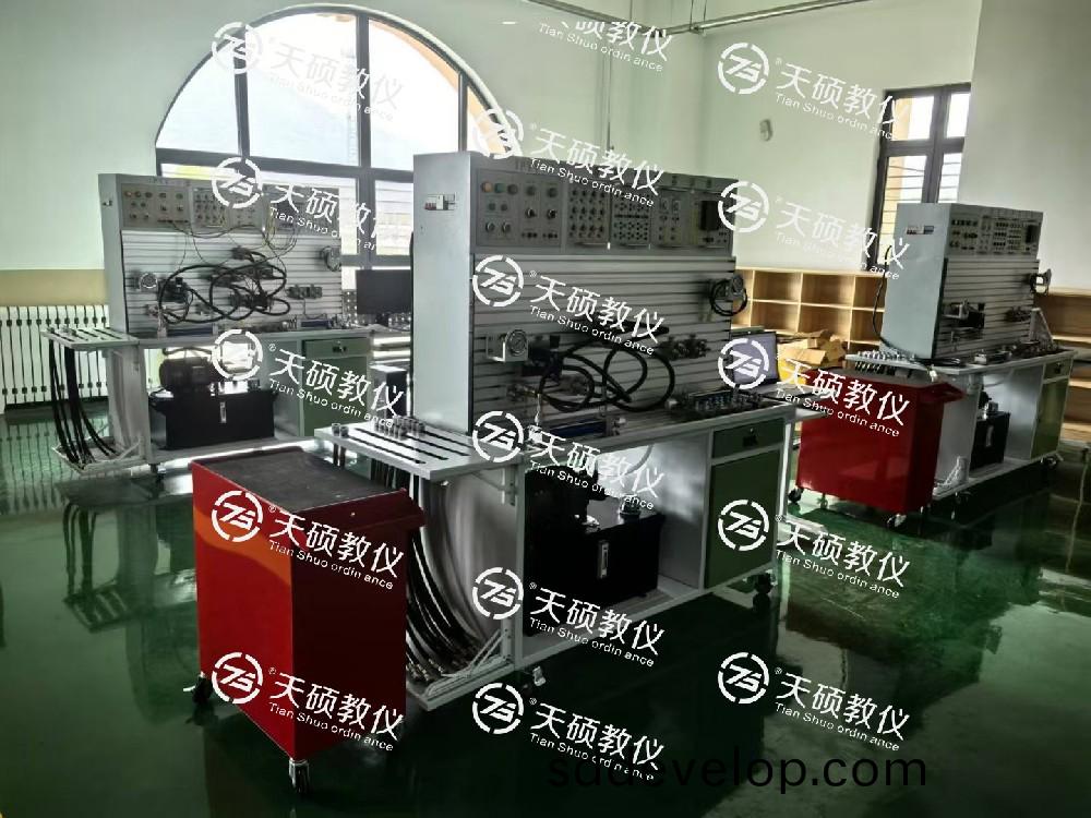 液壓實(shi)訓室