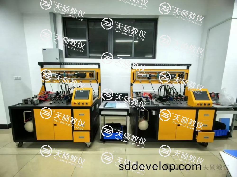 雲(yun)南(nan)工(gong)業技(ji)師學(xue)院自動(dong)化(hua)裌具(ju)實訓室(shi)、機(ji)牀(chuang)裌具(ju)實訓室